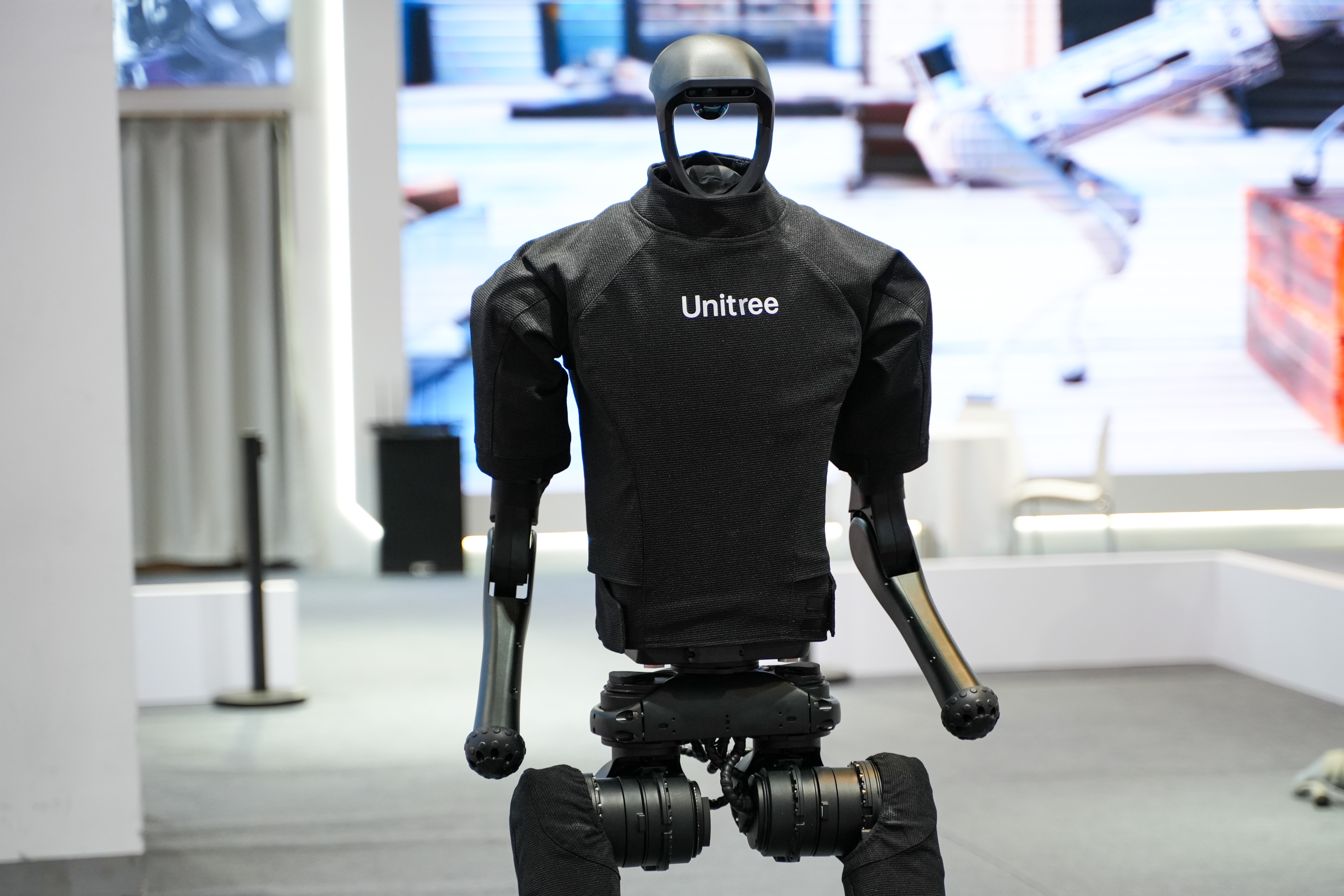 UBTECH Walker S1 Robots Deployed at BYD and Foxconn Production Lines